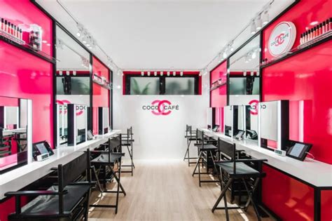 終於等到Coco Café ！Chanel 美妝快閃店登陸台北，夢幻裝置讓 